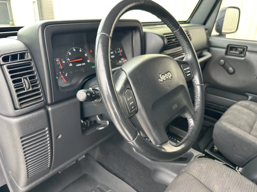 2004 Jeep TJ Wrangler - Image 23 of 31
