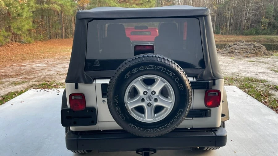 2004 Jeep TJ Wrangler - Image 4 of 31