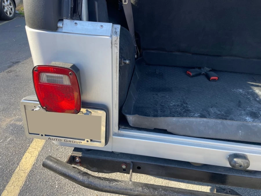 2004 Jeep TJ Wrangler - Image 20 of 31