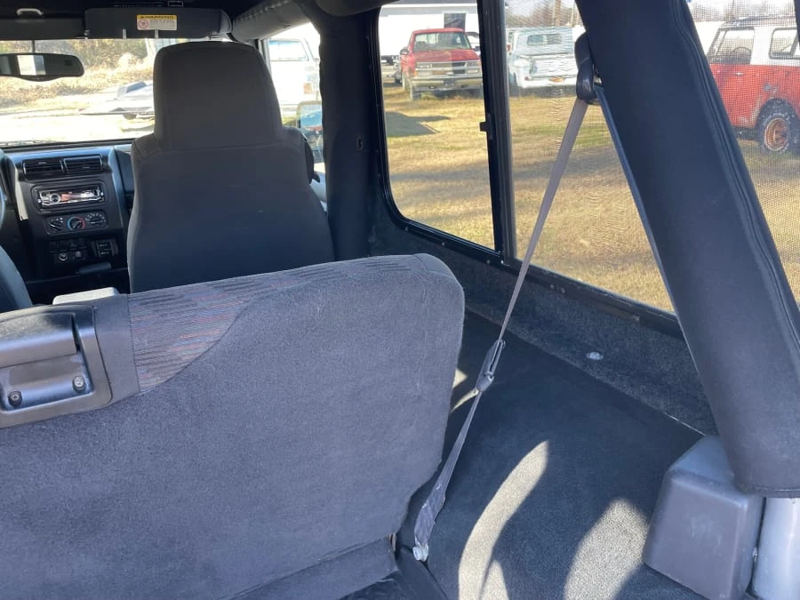 2004 Jeep TJ Wrangler - Image 31 of 31