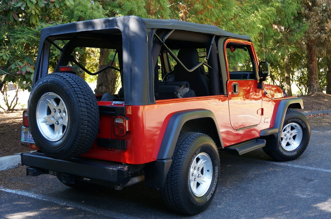 2004 Jeep TJ Wrangler - Image 24 of 31