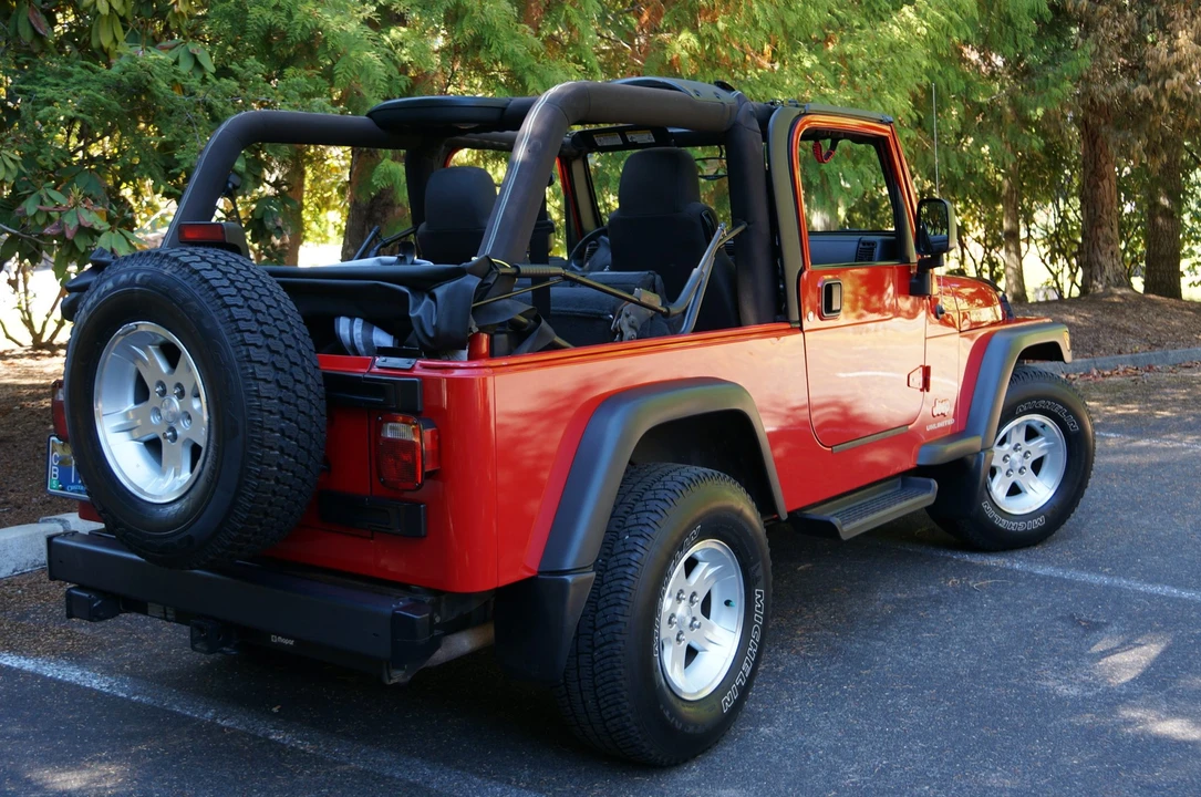 2004 Jeep TJ Wrangler - Image 23 of 31