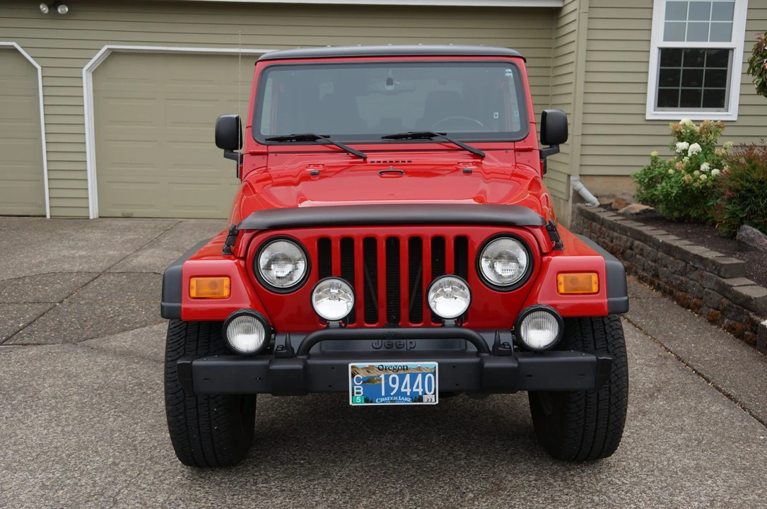 2004 Jeep TJ Wrangler - Image 2 of 31
