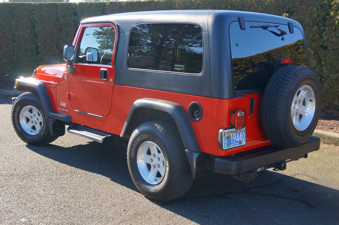 2004 Jeep TJ Wrangler - Image 17 of 31