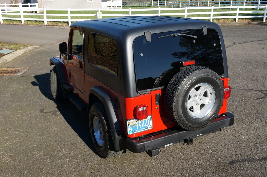 2004 Jeep TJ Wrangler - Image 19 of 31