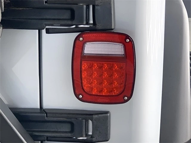 2004 Jeep TJ Wrangler - Image 15 of 21