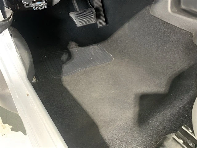 2004 Jeep TJ Wrangler - Image 20 of 21