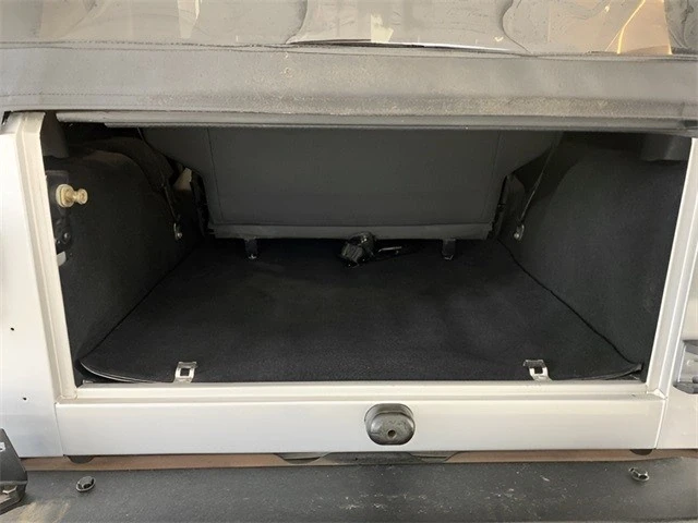 2004 Jeep TJ Wrangler - Image 17 of 21