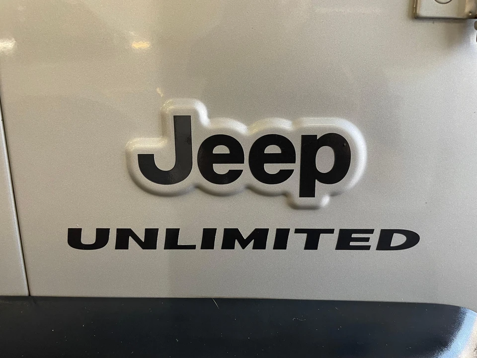 2004 Jeep TJ Wrangler - Image 21 of 31