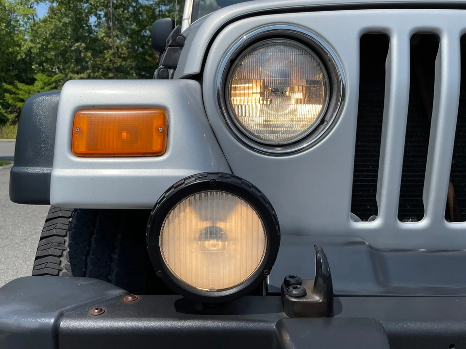 2004 Jeep TJ Wrangler - Image 13 of 31