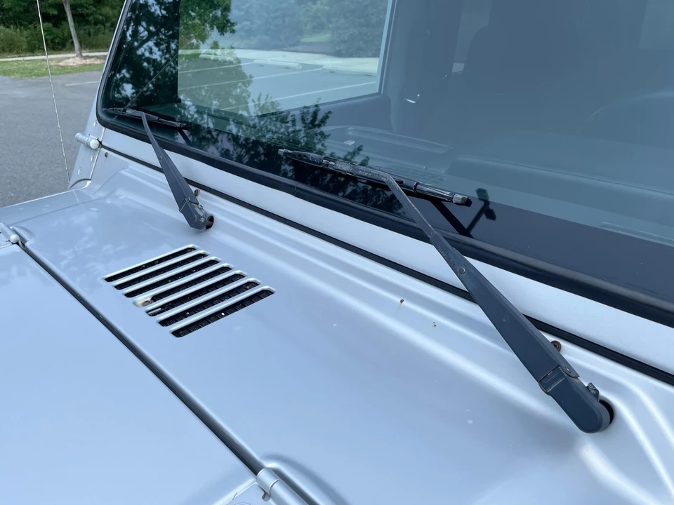 2004 Jeep TJ Wrangler - Image 18 of 31