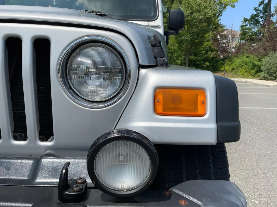 2004 Jeep TJ Wrangler - Image 15 of 31