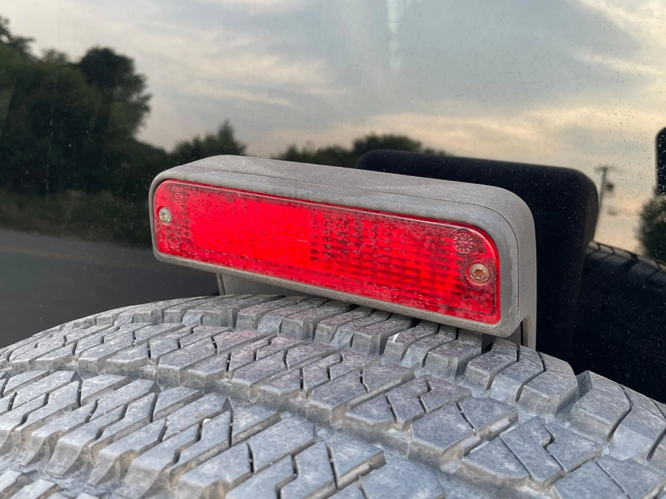 2004 Jeep TJ Wrangler - Image 27 of 31