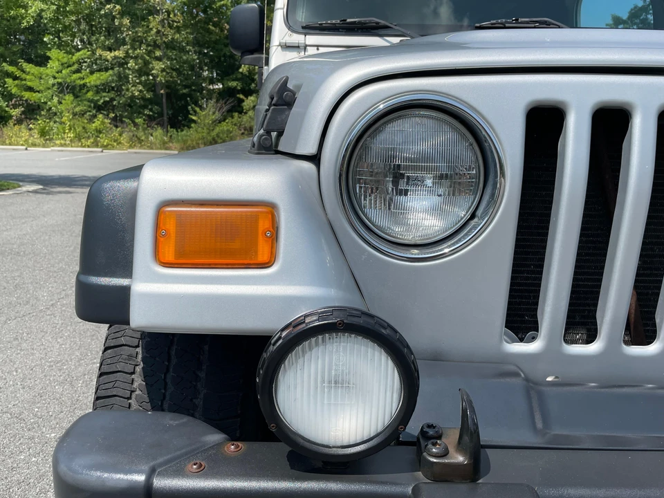 2004 Jeep TJ Wrangler - Image 12 of 31