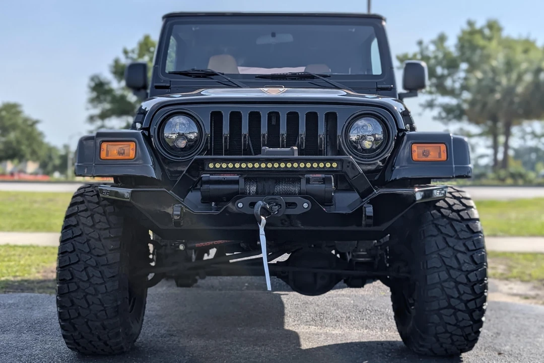 2004 Jeep TJ Wrangler - Image 2 of 31