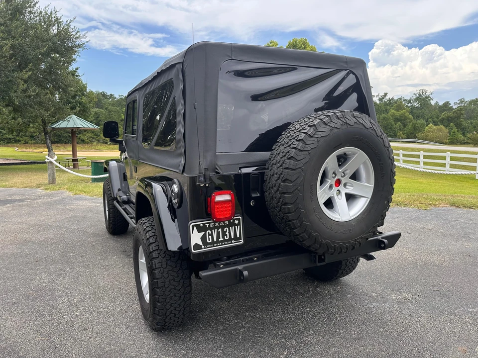 2004 Jeep TJ Wrangler - Image 22 of 31