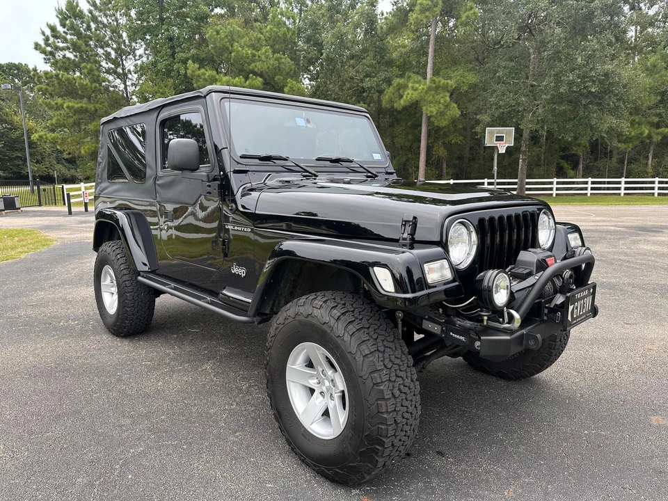 2004 Jeep TJ Wrangler - Image 28 of 31