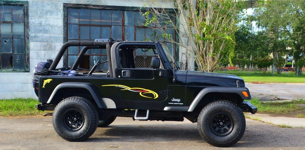 2004 Jeep TJ Wrangler - Image 15 of 18