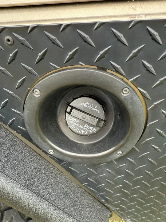 2004 Jeep TJ Wrangler - Image 23 of 31