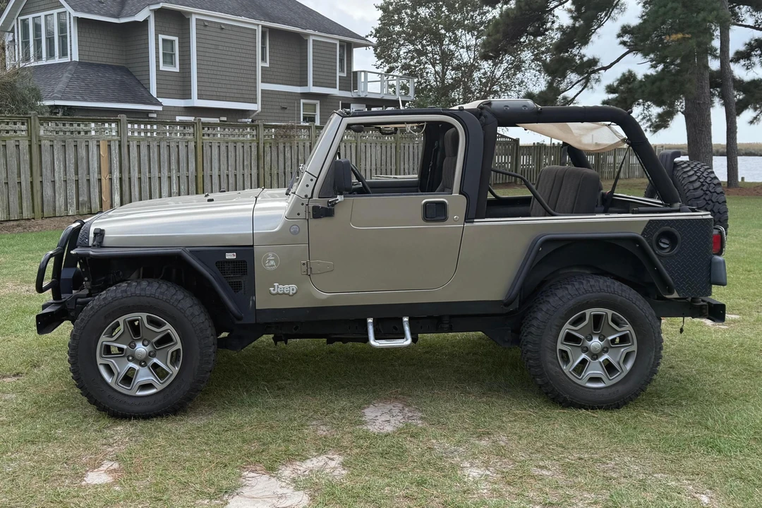 2004 Jeep TJ Wrangler - Image 3 of 31