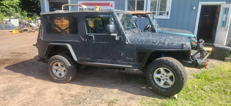 2004 Jeep TJ Wrangler - Image 9 of 17
