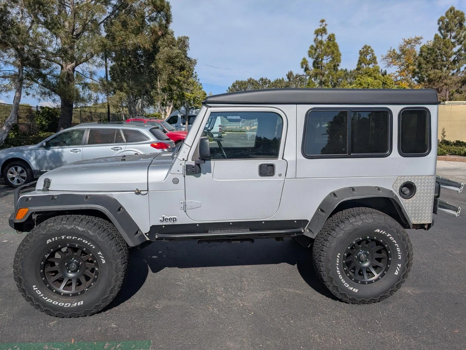 2004 Jeep TJ Wrangler - Image 2 of 9