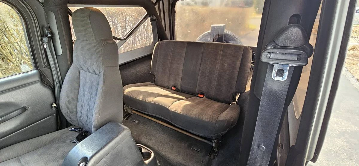 2004 Jeep TJ Wrangler - Image 14 of 17