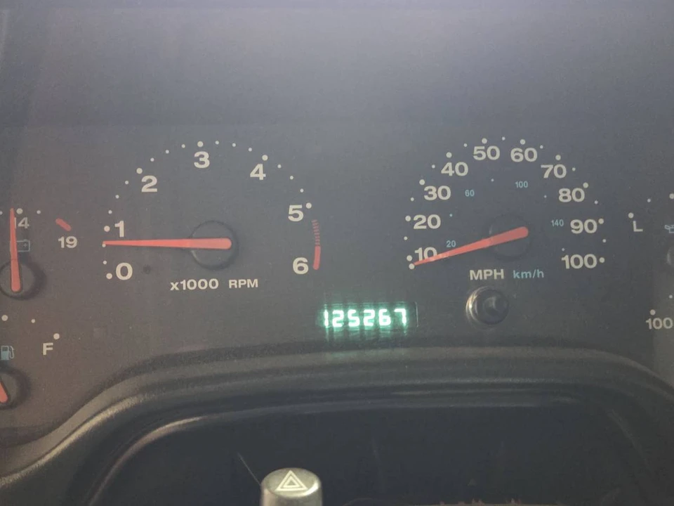 2004 Jeep TJ Wrangler - Image 9 of 9