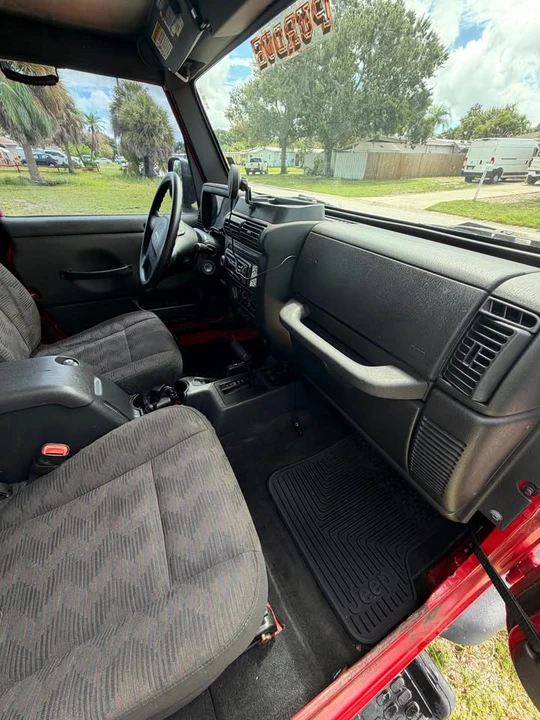 2004 Jeep TJ Wrangler - Image 10 of 20