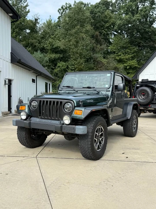 2004 Jeep TJ Wrangler - Image 2 of 20