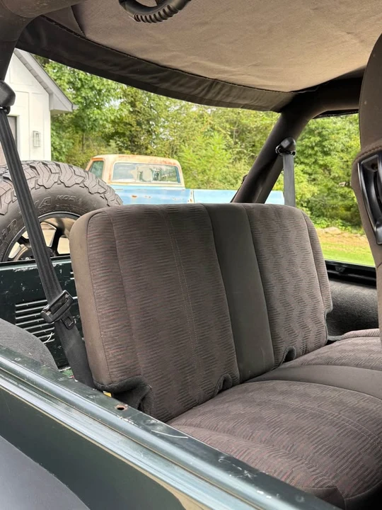 2004 Jeep TJ Wrangler - Image 10 of 20