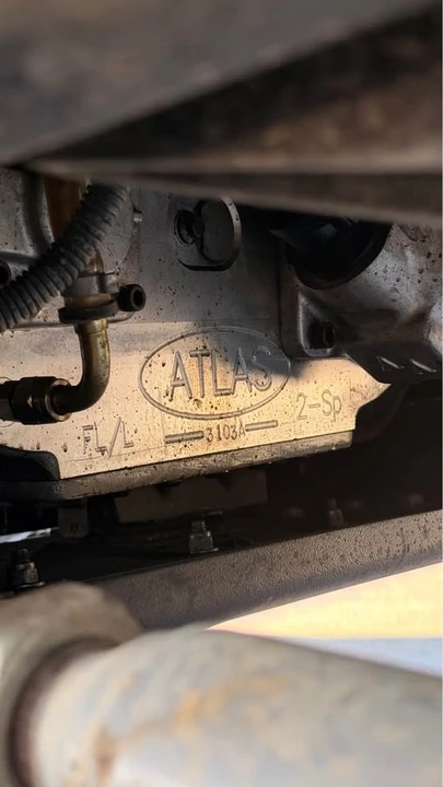 2004 Jeep TJ Wrangler - Image 18 of 19