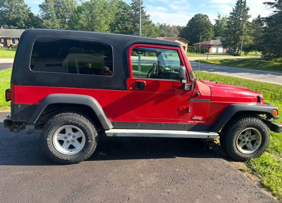 2004 Jeep TJ Wrangler - Image 2 of 2