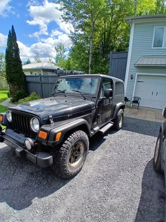 2004 Jeep TJ Wrangler - Image 2 of 7