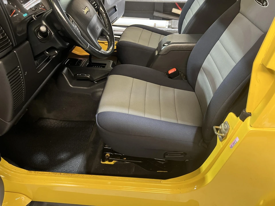 2004 Jeep TJ Wrangler - Image 30 of 31