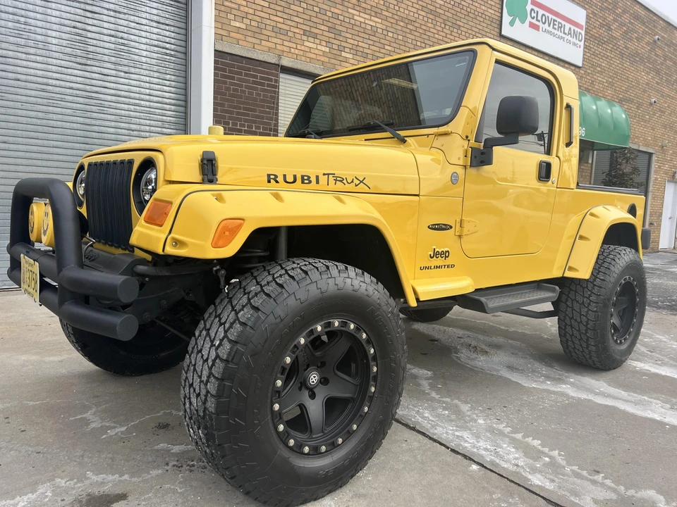2004 Jeep TJ Wrangler - Image 2 of 31