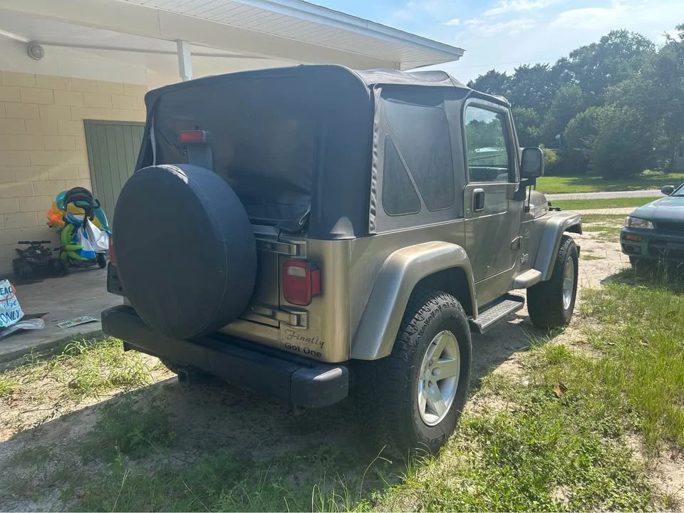 2004 Jeep TJ Wrangler - Image 5 of 12