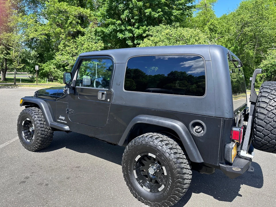 2004 Jeep TJ Wrangler - Image 10 of 31