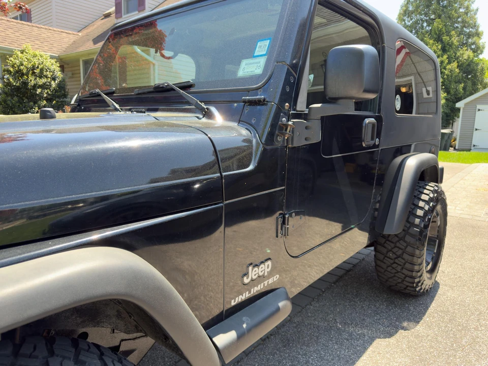 2004 Jeep TJ Wrangler - Image 20 of 31