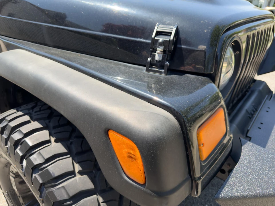 2004 Jeep TJ Wrangler - Image 15 of 31