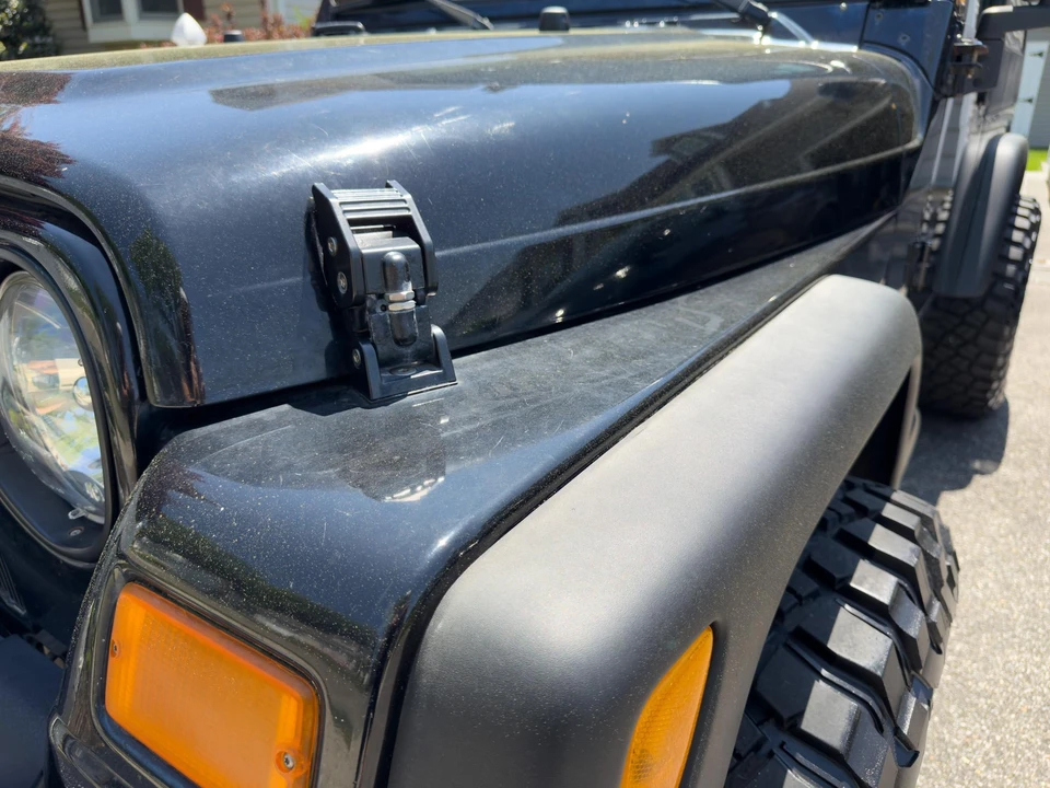 2004 Jeep TJ Wrangler - Image 19 of 31