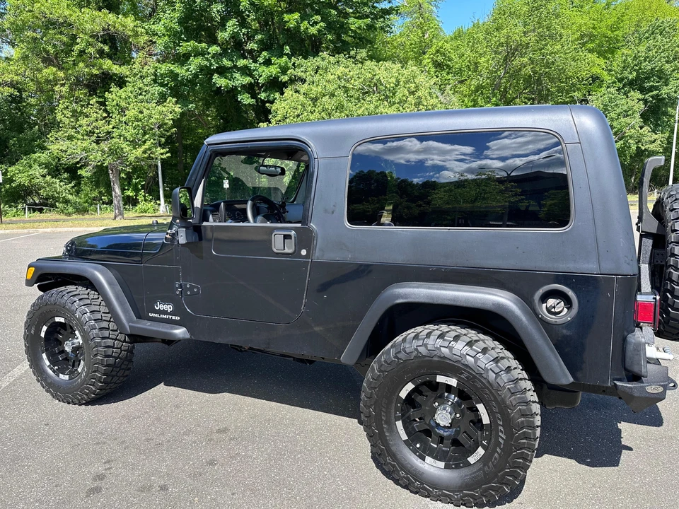 2004 Jeep TJ Wrangler - Image 9 of 31