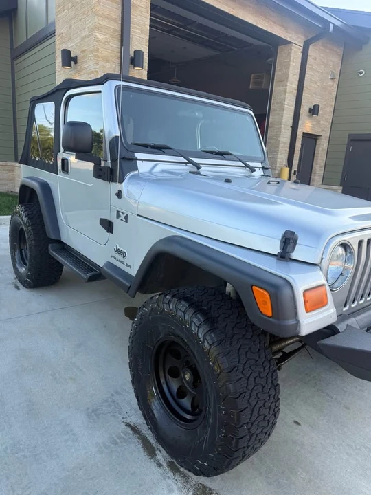2004 Jeep TJ Wrangler - Image 2 of 7