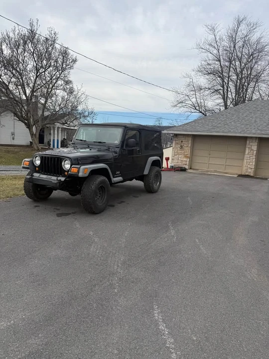 2004 Jeep TJ Wrangler - Image 10 of 12