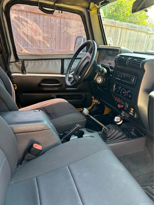 2004 Jeep TJ Wrangler - Image 5 of 6