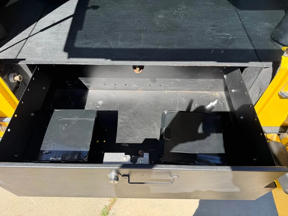 2004 Jeep TJ Wrangler - Image 18 of 20