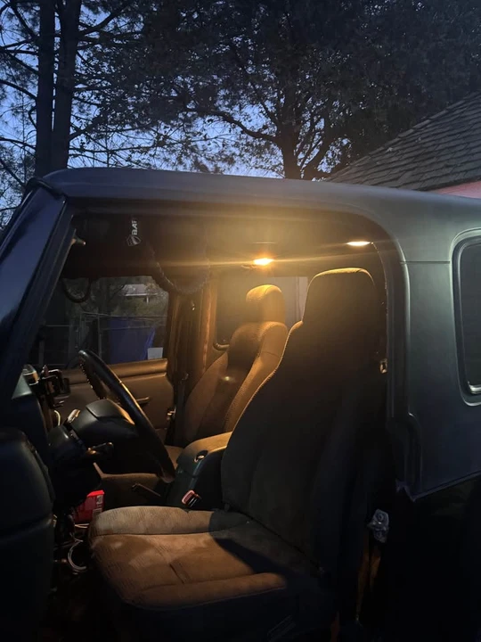 2004 Jeep TJ Wrangler - Image 8 of 12