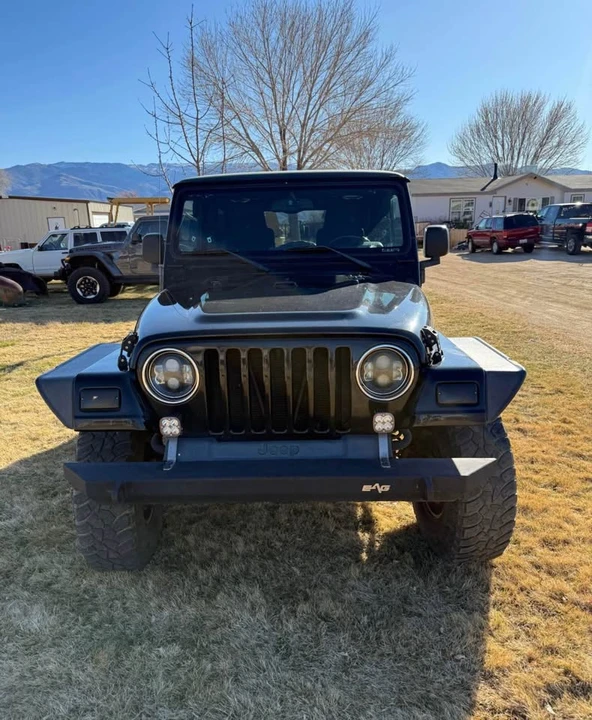 2004 Jeep TJ Wrangler - Image 2 of 12