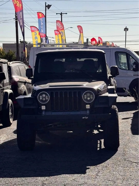 2004 Jeep TJ Wrangler - Image 11 of 12