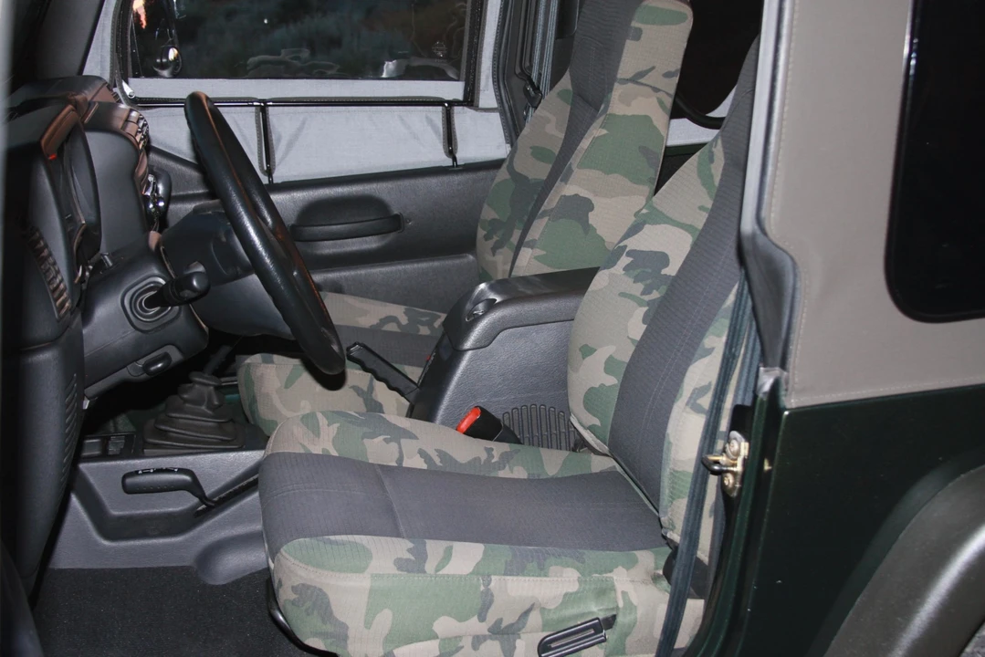 2004 Jeep TJ Wrangler - Image 30 of 31